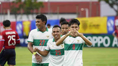 Pemain Timnas Indonesia saat merayakan gol. (foto: pssi.org)