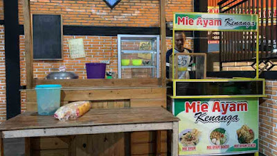 Bakso dan Mie Ayam Kenanga.