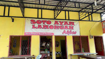 Soto Ayam Lamongan Akbar. (Foto: Thoha Ma’ruf/Bicarablitar.com)