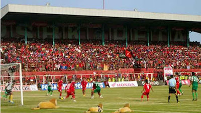PSBI saat bermain di Stadion Supriyadi Kota Blitar. (Foto: PSBI)