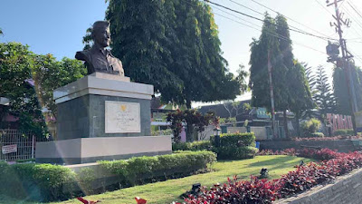 Taman Sukarni di Garum Blitar. (Foto: Thoha Ma’ruf/Bicarablitar.com)