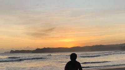 Foto senja di Pantai Serang Blitar. (Foto: Bicarablitar.com)