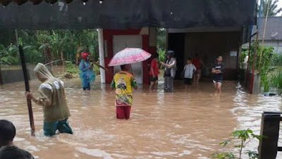 Banjir di Kabupaten Blitar.