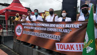 Aksi nakes di Kabupaten Blitar.
