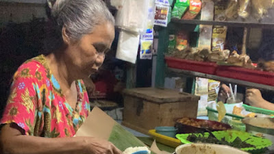 Kuliner Genteng di Herlingga Blitar.