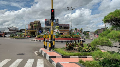 Perempatan Plosokerep, Kota Blitar.