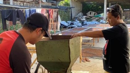 Ahrian Festyananda (44), pegiat kopi Blitar Raya.