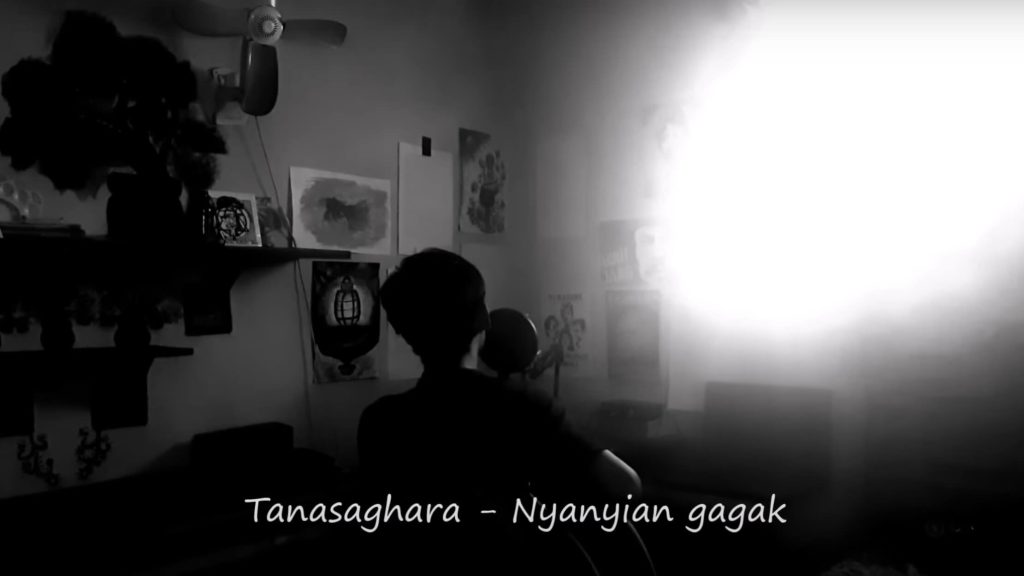 Tanasaghara dengan lagu Nyanyian Gagak.