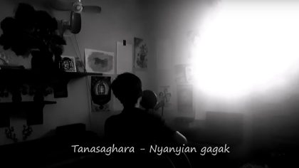 Tanasaghara dengan lagu Nyanyian Gagak.