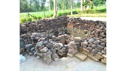 Candi Sumbernanas di Ponggok Blitar.