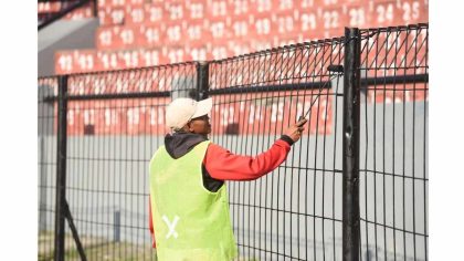 Renovasi Stadion Brawijaya Kediri.