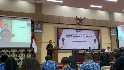 Kegiatan bimtek admin media sosial yang digelar di Ruang Rapat Candi Penataran, Kantor Bupati Blitar, Kamis, 17 Juli 2025. (Foto: Bicarablitar.com)