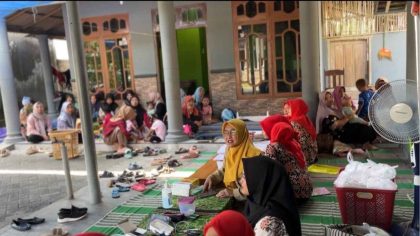 Sosialisasi pencegahan stunting yang digelar mahasiswa KKN Universitas Trunojoyo Madura.