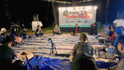 Camping konten kreator di Hutan Pinus Loji, Sabtu, 12Juli 2025. (Dok. Paguyuban Media Blitar)