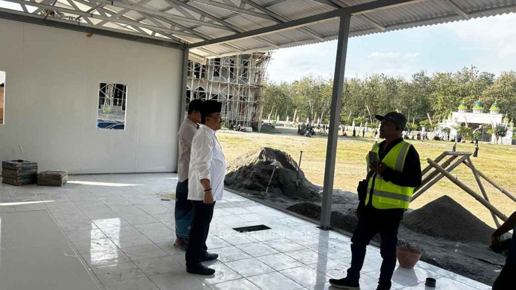 Wakil Ketua DPRD Kabupaten Blitar, Muhammad Rifa’i, menggelar sidak ke sejumlah dapur MBG di wilayah Bumi Penataran, Rabu, 20 Agustus 2025.
