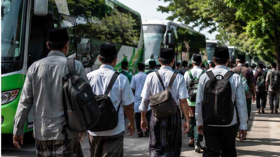 Warga Nahdliyin Blitar bersiap berangkat hadiri Muktamar ke-35 NU di Jombang