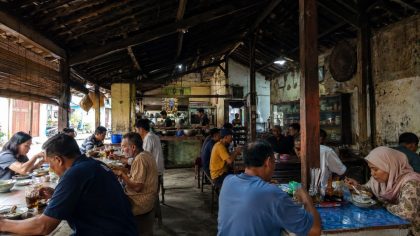 rekomendasi makan malam blitar