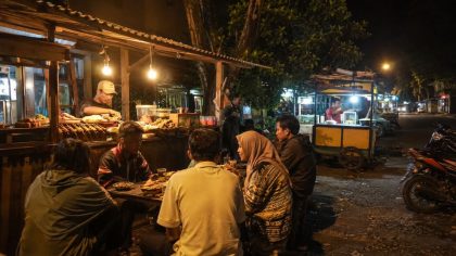 warung legendaris blitar