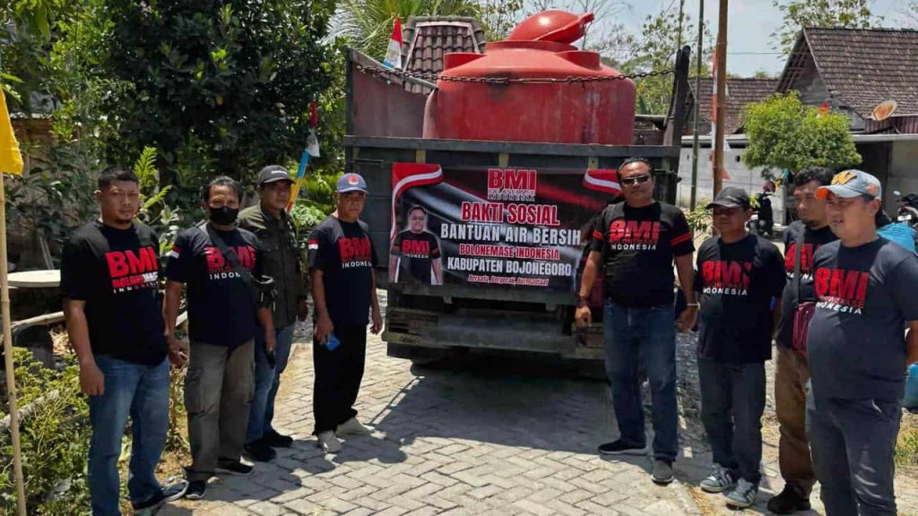 Aksi kemanusiaan, Bolone Mase Indonesia salurkan 20 ribu liter air bersih di Bojonegoro